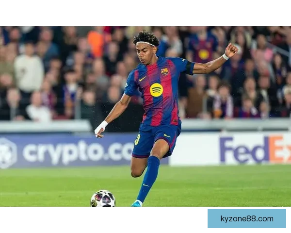 巴萨客场大都会力克强敌提前加冕西甲冠军书写辉煌新篇章